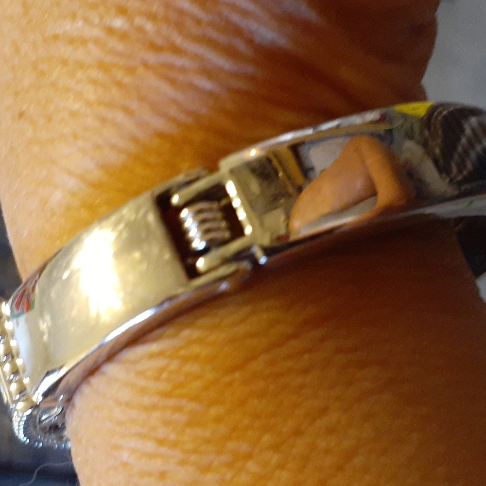 Clear cz bangle - Picture 2 of 7